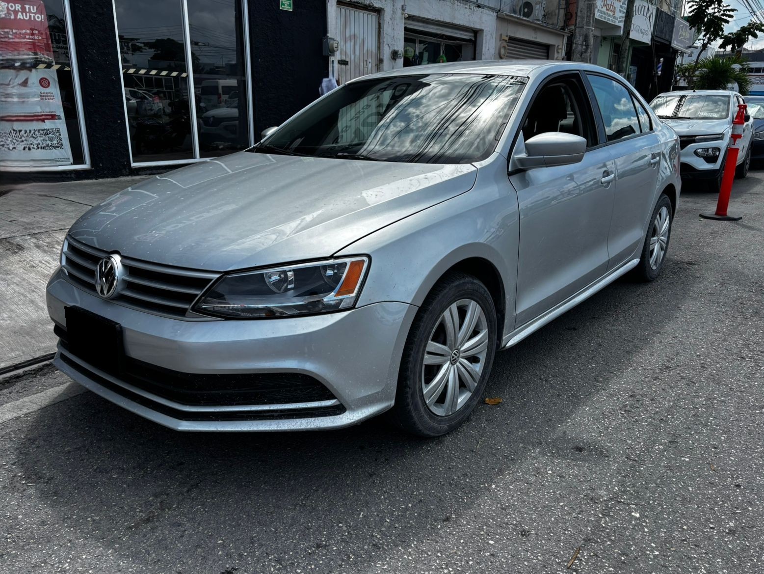 Volkswagen Jetta (A6) 2015 Comfortline